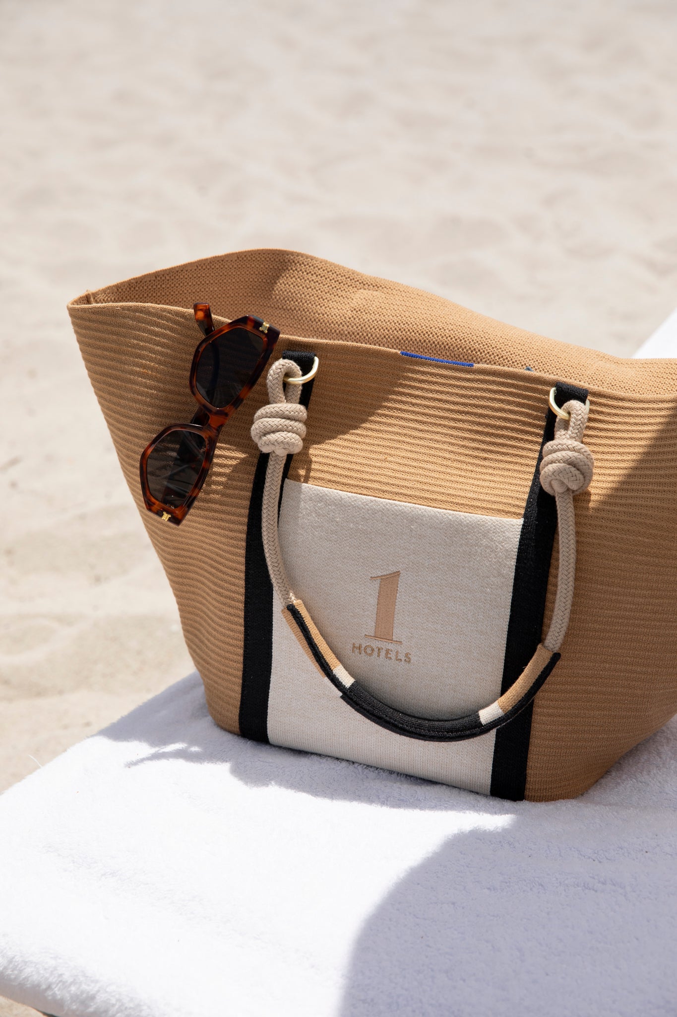 1 Hotels x Rothy's Summer Tote | Hemp Blend Sustainable Tote Bag